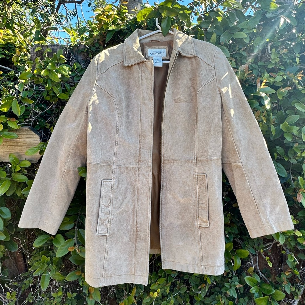 CHEROKEE beige suede coat